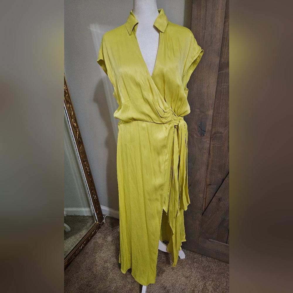 Maeve medium Yellow Midi Dress - Picture 6 of 16